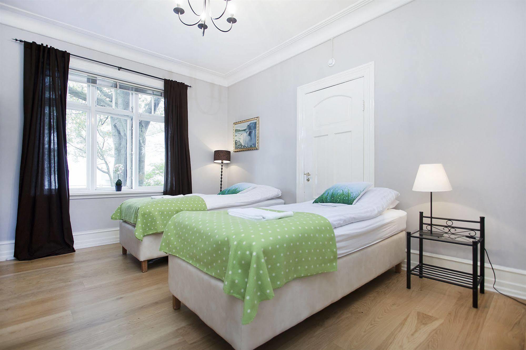 רייקיאוויק Skolabru Guesthouse מראה חיצוני תמונה