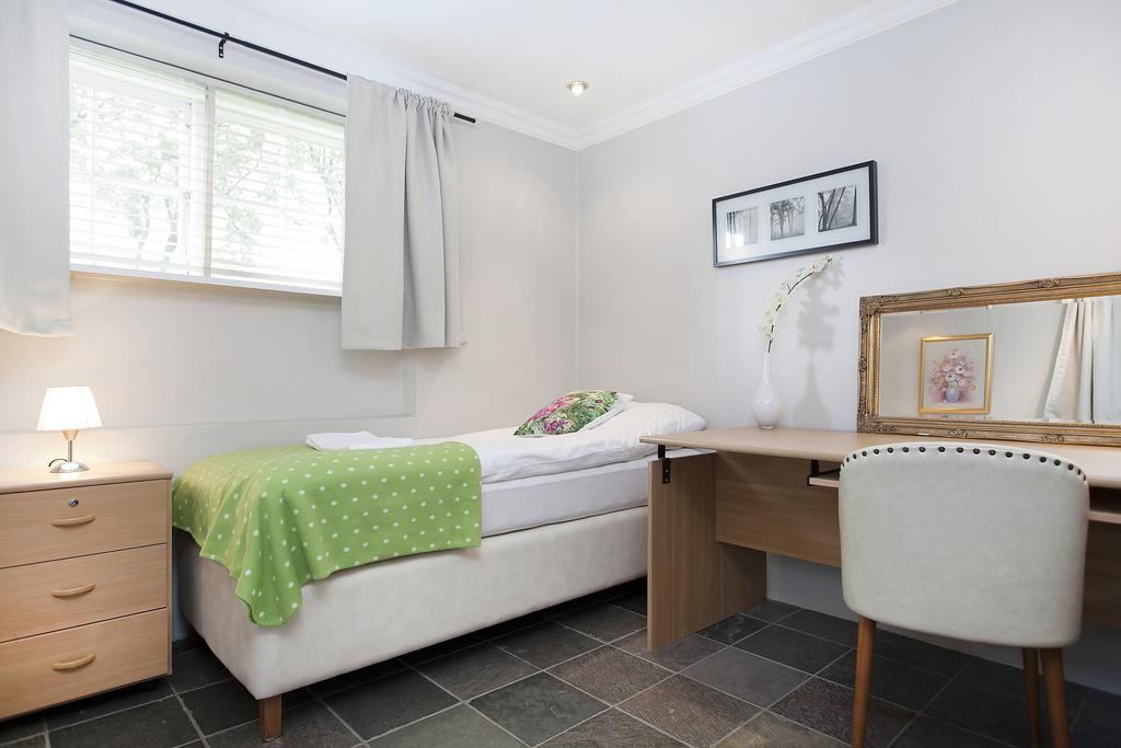 רייקיאוויק Skolabru Guesthouse חדר תמונה