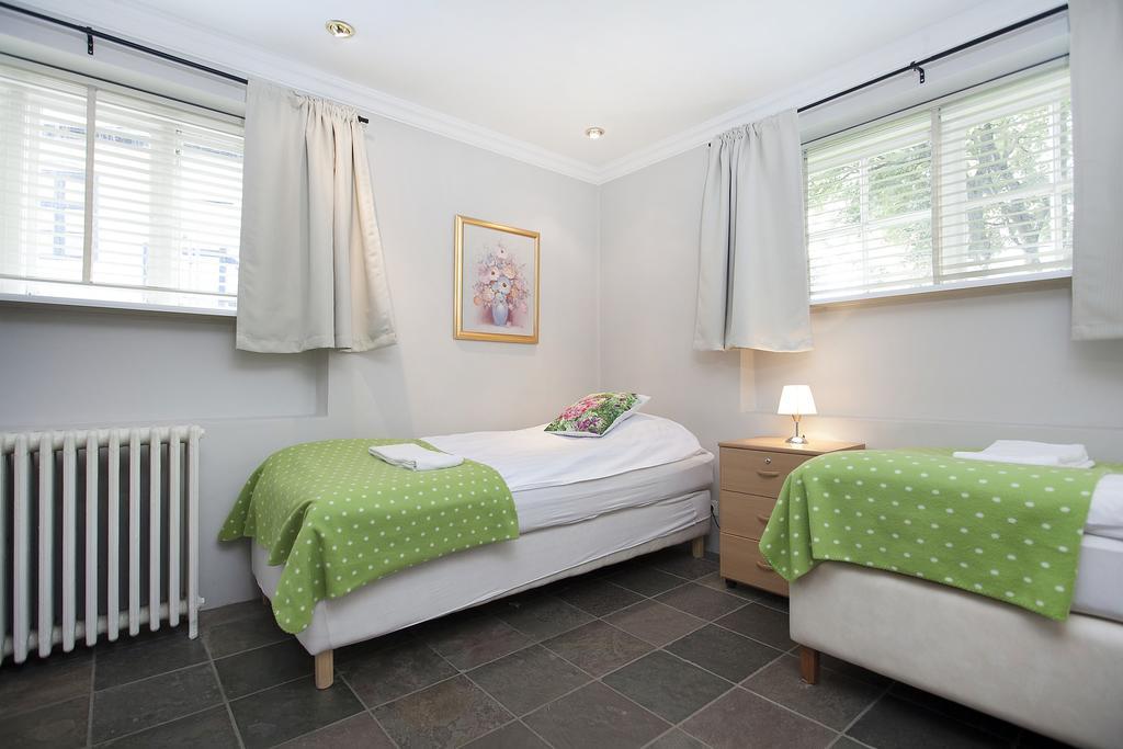 רייקיאוויק Skolabru Guesthouse חדר תמונה